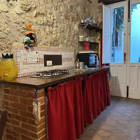 Casa Di Kasia Gataway In Ortigia Apartment